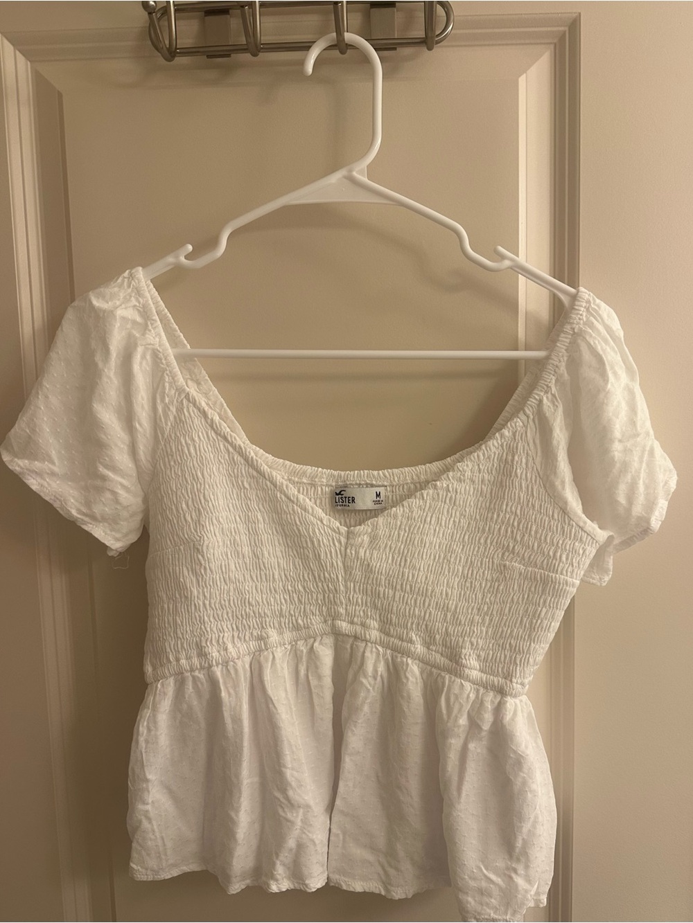 Hollister Flutter Sleeve Smocked Peplum Top | NWOT